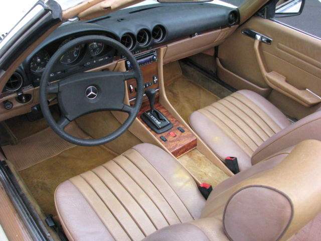 1984 Mercedes-Benz SL-Class - photo 11
