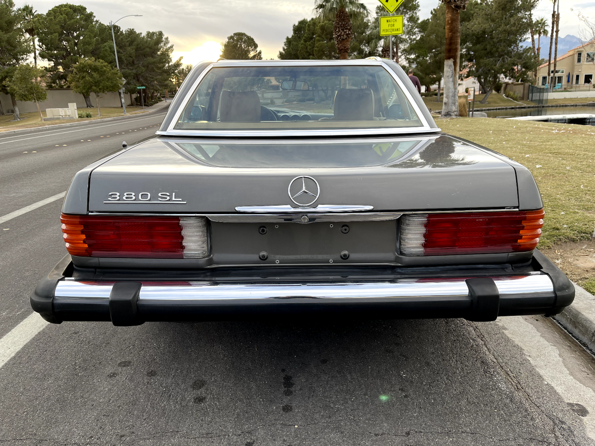 1984 Mercedes-Benz SL-Class - photo 8