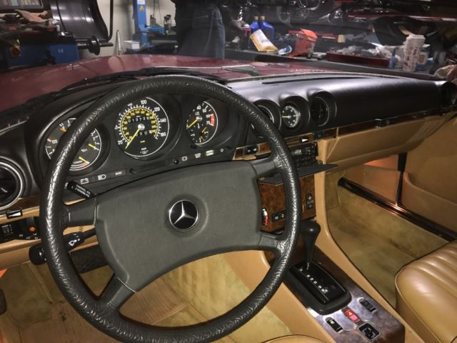 1984 Mercedes-Benz SL-Class Convertible - photo 6
