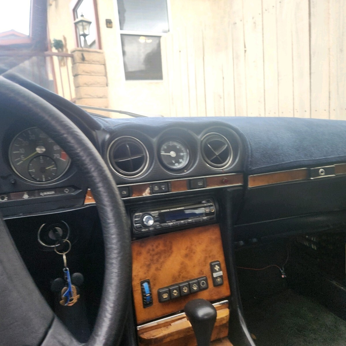 1984 Mercedes-Benz SL-Class - photo 9
