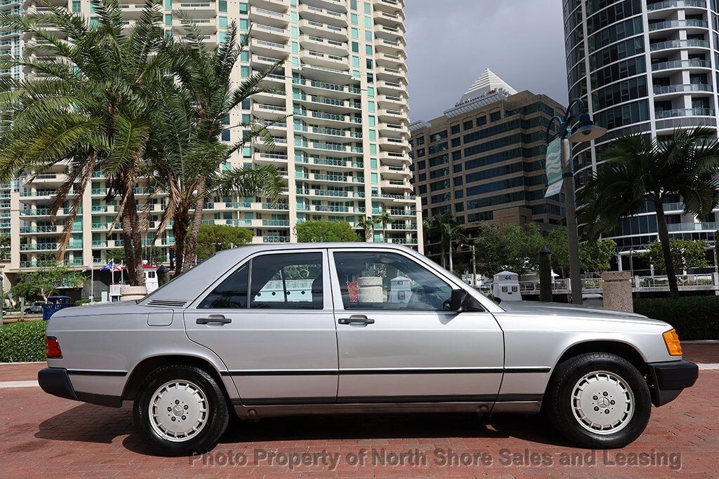 1984 Mercedes-Benz 190D - photo 2