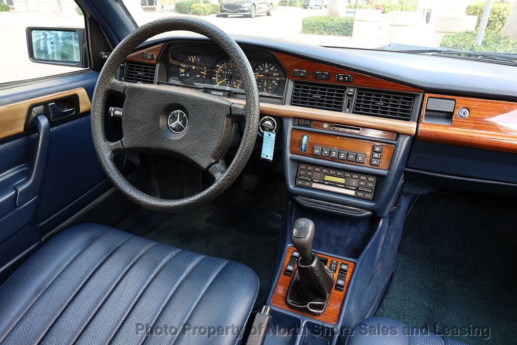 1984 Mercedes-Benz 190D - photo 8