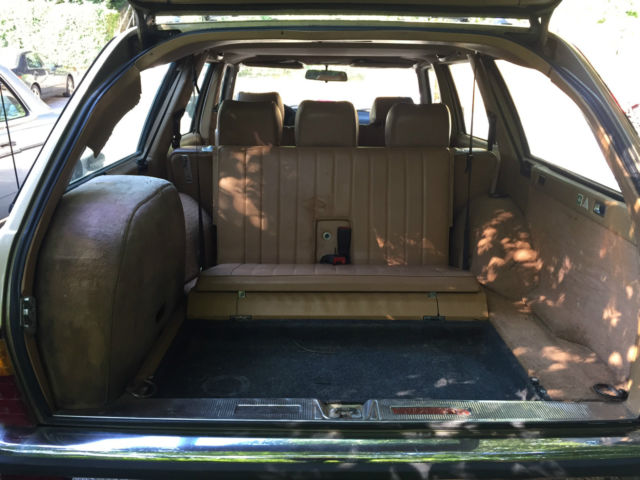 1980 Mercedes-Benz 200-Series 230TE Wagon - photo 5