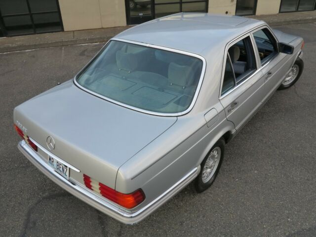 1984 Mercedes-Benz 200-Series 280SE - photo 2
