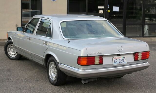 1984 Mercedes-Benz 200-Series 280SE - photo 4