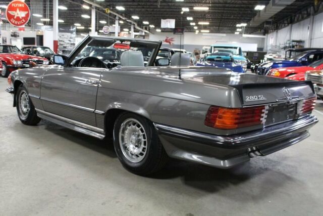 1984 Mercedes-Benz SL-Class -- - photo 3
