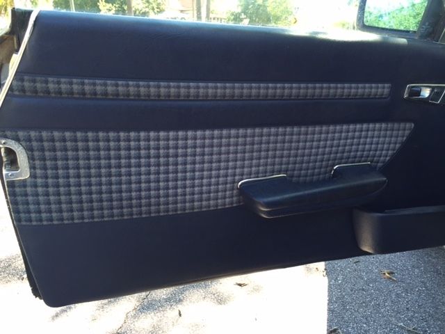1980 Mercedes-Benz SL-Class DB 930 Silver-Blue Metallic* w. cloth interior. - photo 11
