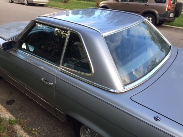 1980 Mercedes-Benz SL-Class DB 930 Silver-Blue Metallic* w. cloth interior. - photo 9