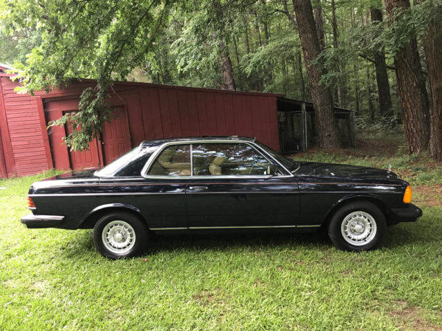 1984 Mercedes-Benz 300-Series 300cd - photo 4
