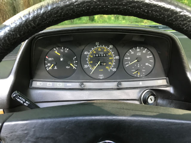 1984 Mercedes-Benz 300-Series 300cd - photo 7