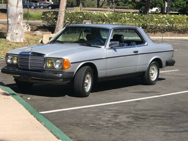 1984 Mercedes-Benz 300-Series 300 CD 2dr Turbodiesel Coupe - photo 4