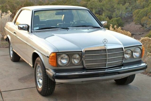 1984 Mercedes-Benz 300-Series 300 CD 2dr Turbodiesel Coupe - photo 8