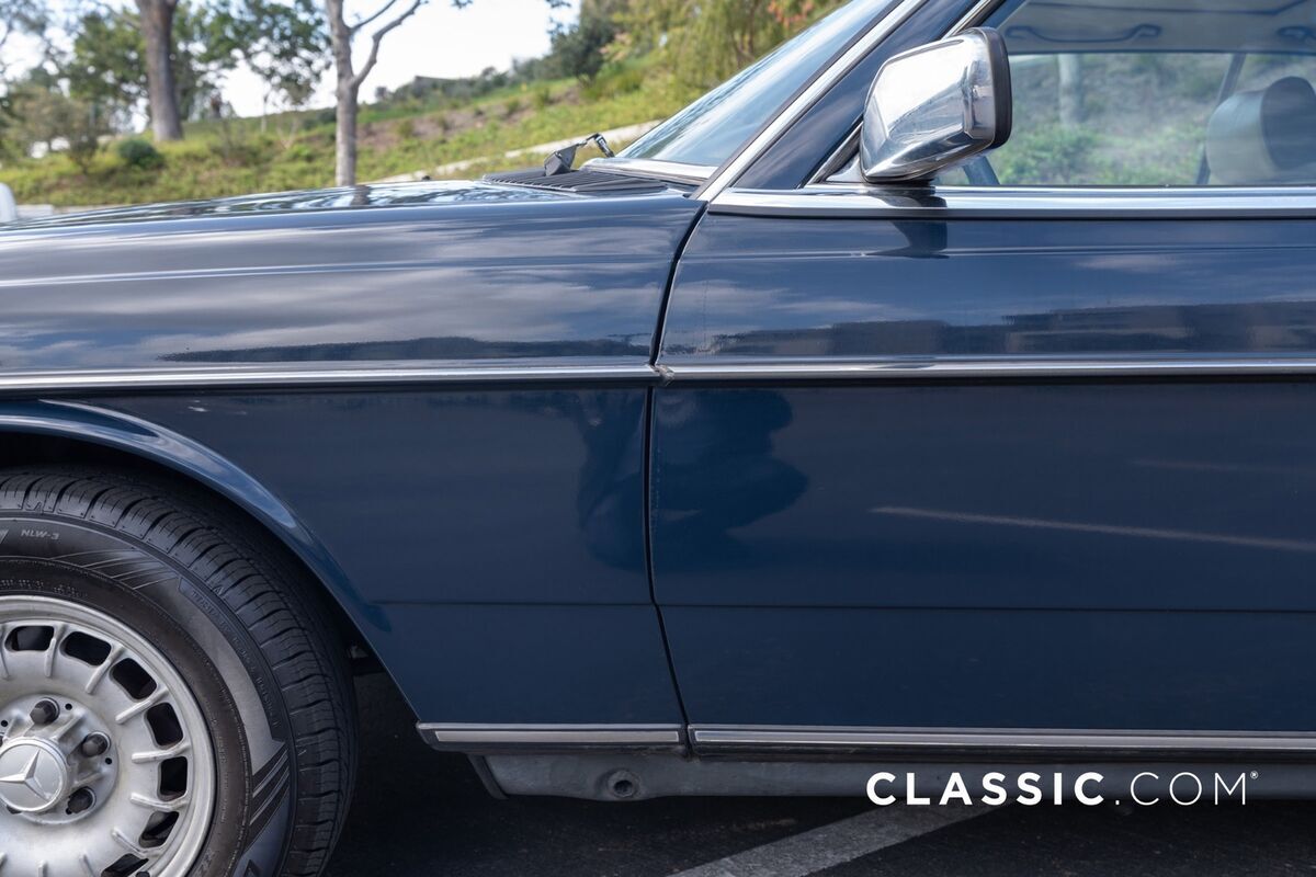 1984 Mercedes-Benz 300-Series 300 CD - photo 13