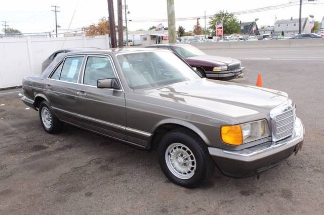 1984 Mercedes-Benz S-Class 300 SD 4dr Turbodiesel Sedan - photo 7
