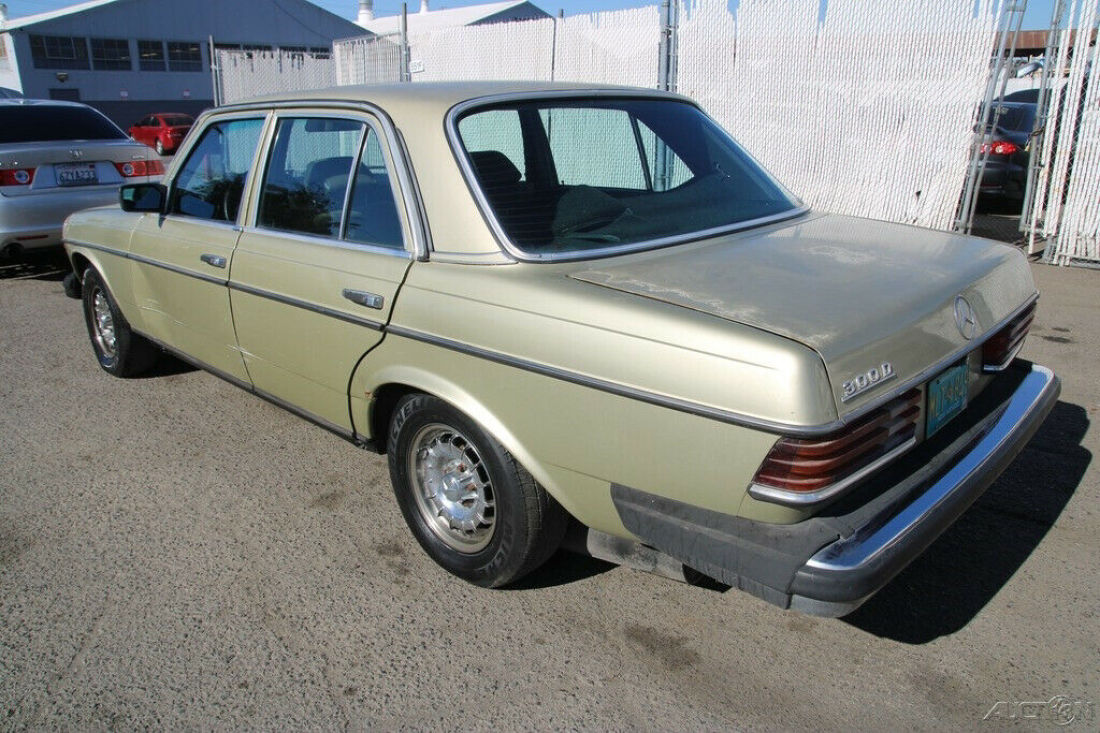 1984 Mercedes-Benz 300-Series 300 D - photo 5