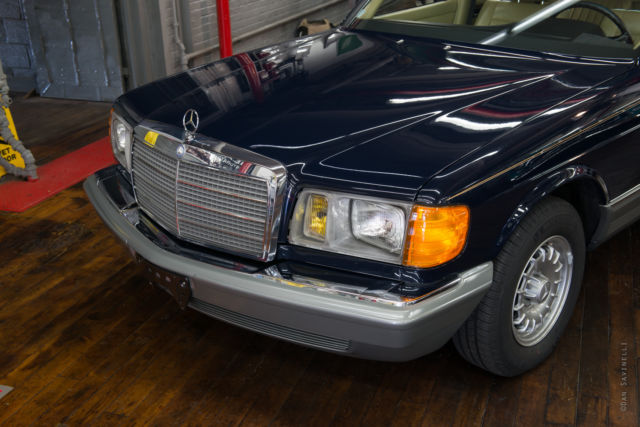 1984 Mercedes-Benz 300-Series Sedan - photo 4