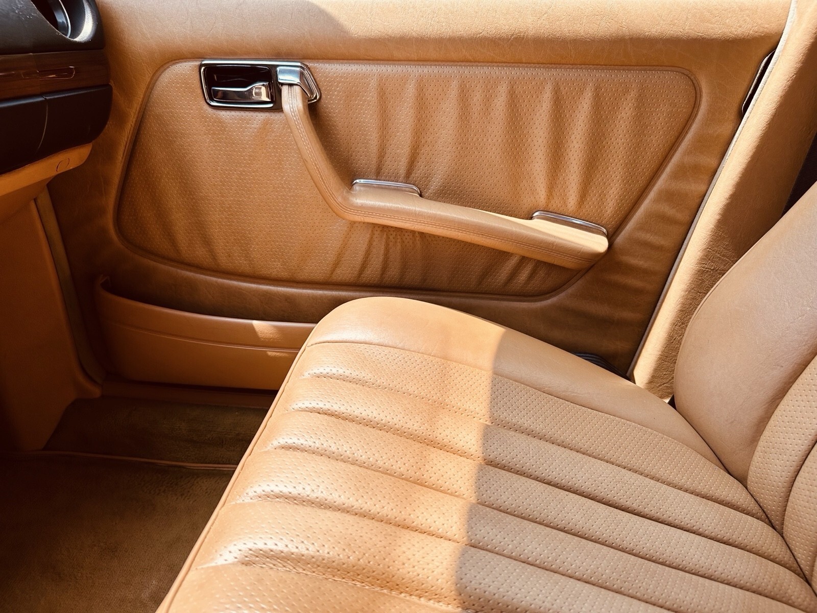 1984 Mercedes-Benz 300-Series DT - photo 12