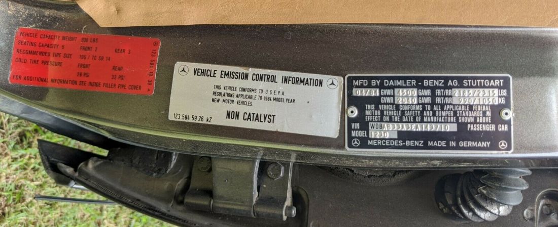 1984 Mercedes-Benz 300-Series - photo 9
