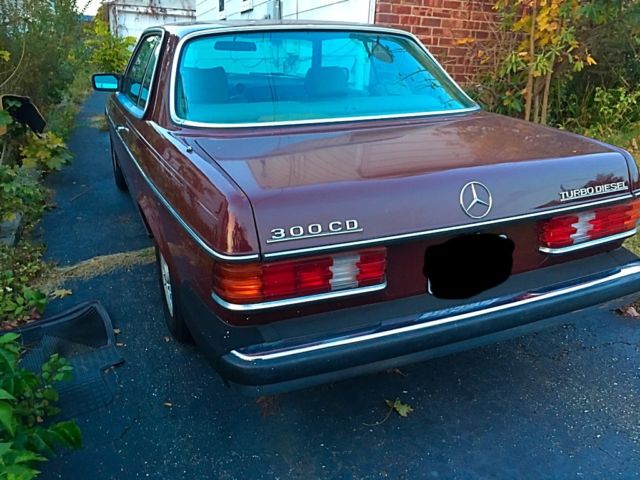 1984 Mercedes-Benz 300-Series Base Coupe 2-Door - photo 5