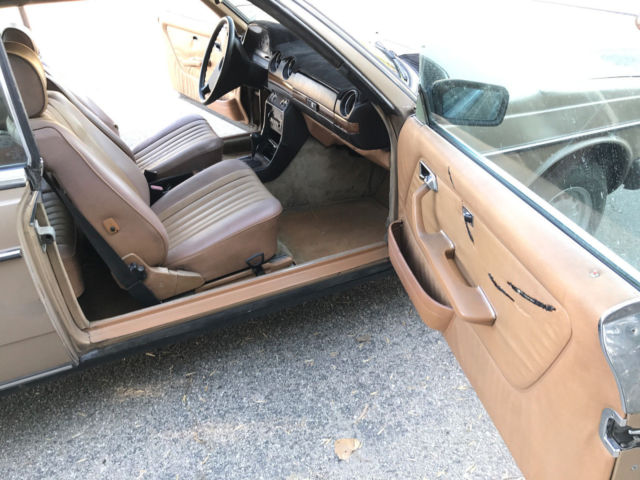 1984 Mercedes-Benz 300-Series - photo 10