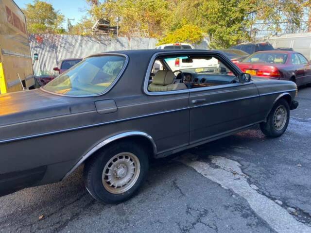 1984 Mercedes-Benz 300-Series 300CD Turbo Coupe CDT Diesel 300CDT 2 Door W123 - photo 2