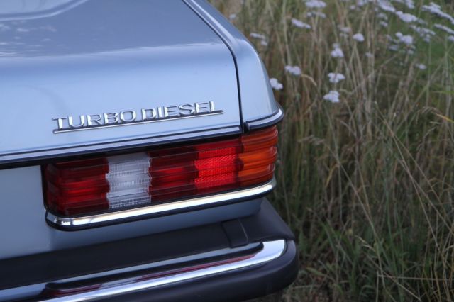 1984 Mercedes-Benz 300-Series - photo 6