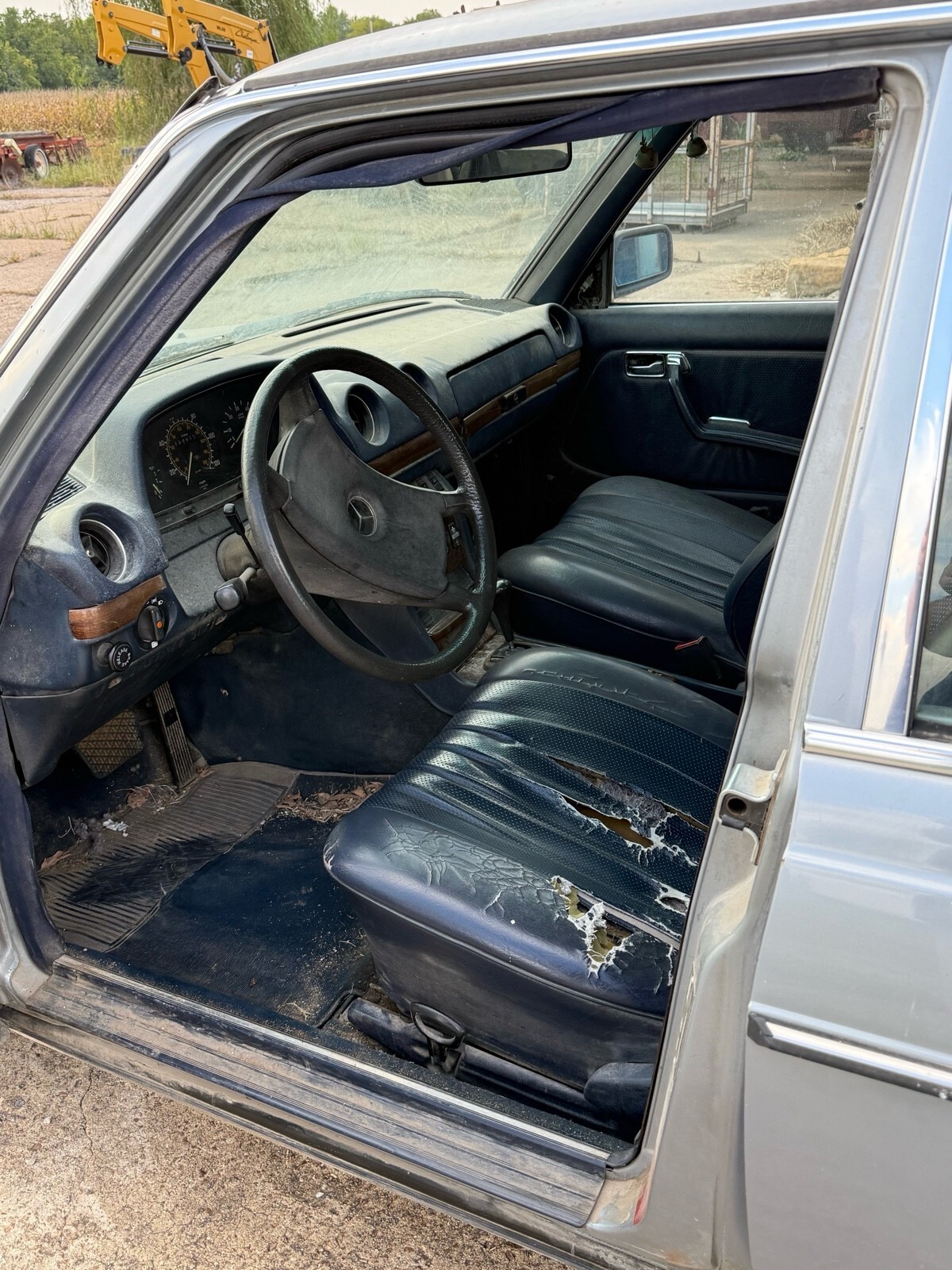 1984 Mercedes-Benz 300-Series DT - photo 10