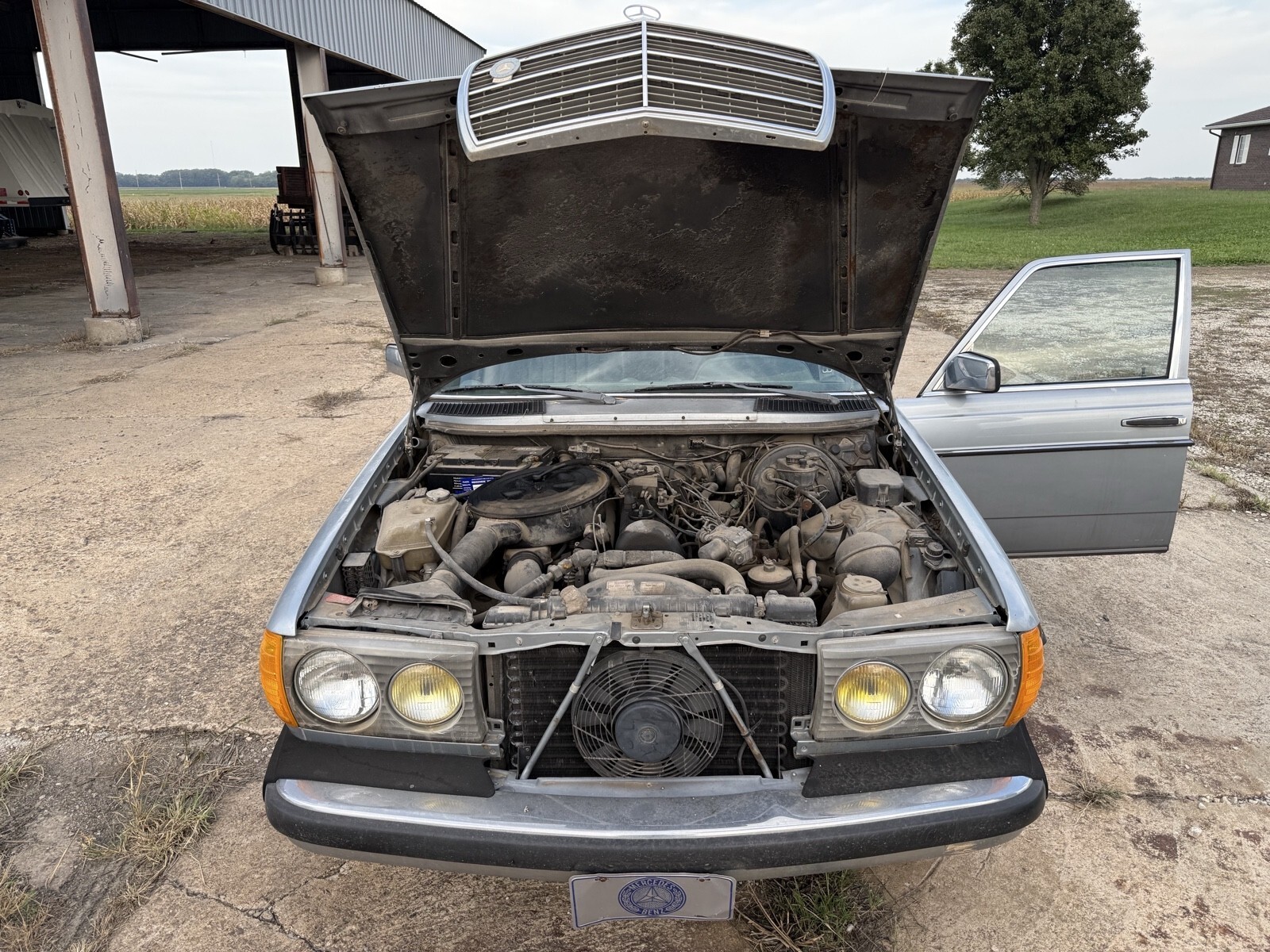 1984 Mercedes-Benz 300-Series DT - photo 8