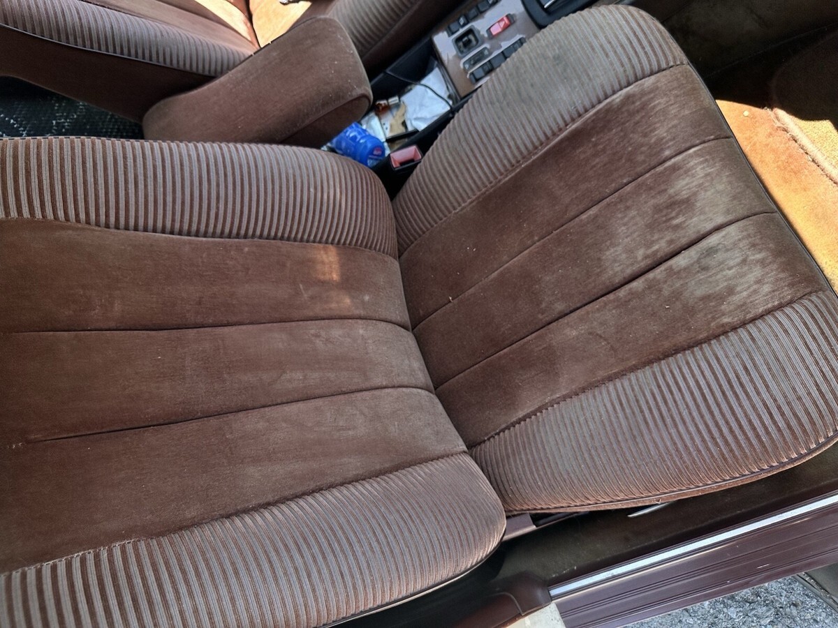 1984 Mercedes-Benz 300-Series DT - photo 5
