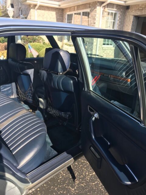 1984 Mercedes-Benz 300-Series DT - photo 3