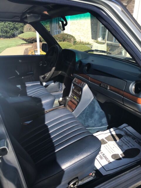 1984 Mercedes-Benz 300-Series DT - photo 4