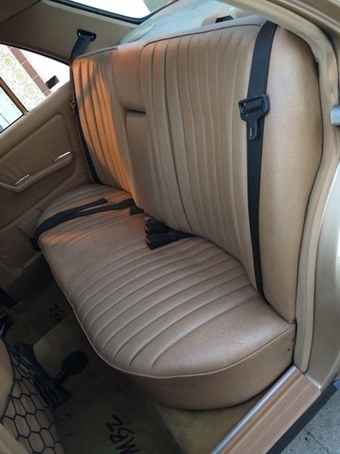 1984 Mercedes-Benz 300-Series - photo 12