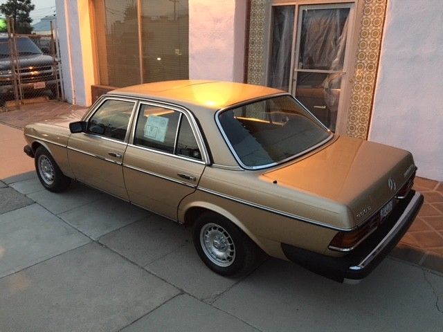 1984 Mercedes-Benz 300-Series - photo 5