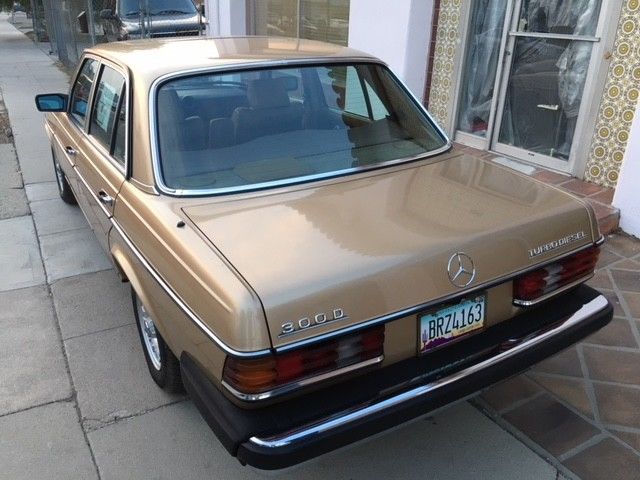 1984 Mercedes-Benz 300-Series - photo 6