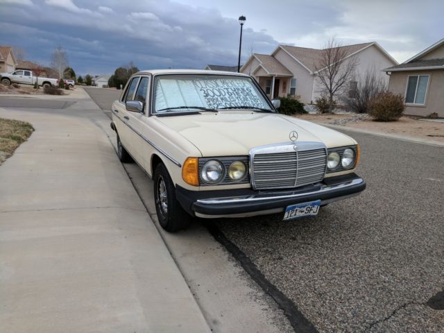 1984 Mercedes-Benz 300-Series - photo 2