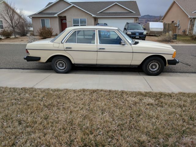 1984 Mercedes-Benz 300-Series - photo 3