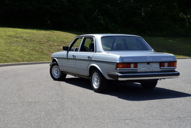 1984 Mercedes-Benz 300-Series TD - photo 6
