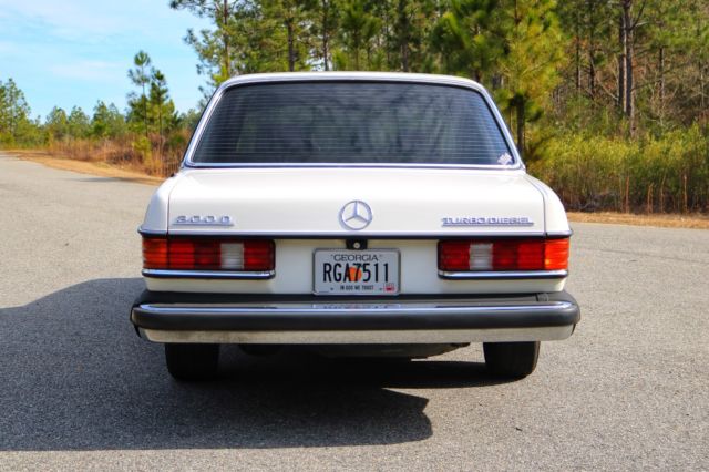 1984 Mercedes-Benz 300-Series 300D TURBO DIESEL - photo 4