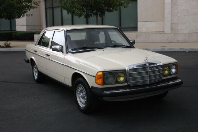 1984 Mercedes-Benz 300-Series 300D Turbodiesel W123