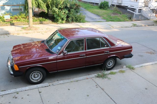 1984 Mercedes-Benz 300-Series - photo 2