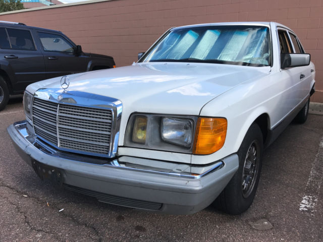1984 Mercedes-Benz 300-Series Base Sedan 4-Door - photo 3