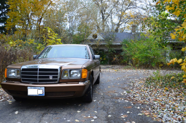 1984 Mercedes Benz 300SD plastidipped 300sd 1985 Mercedes-Benz 300-Series Base Sedan 4-Door