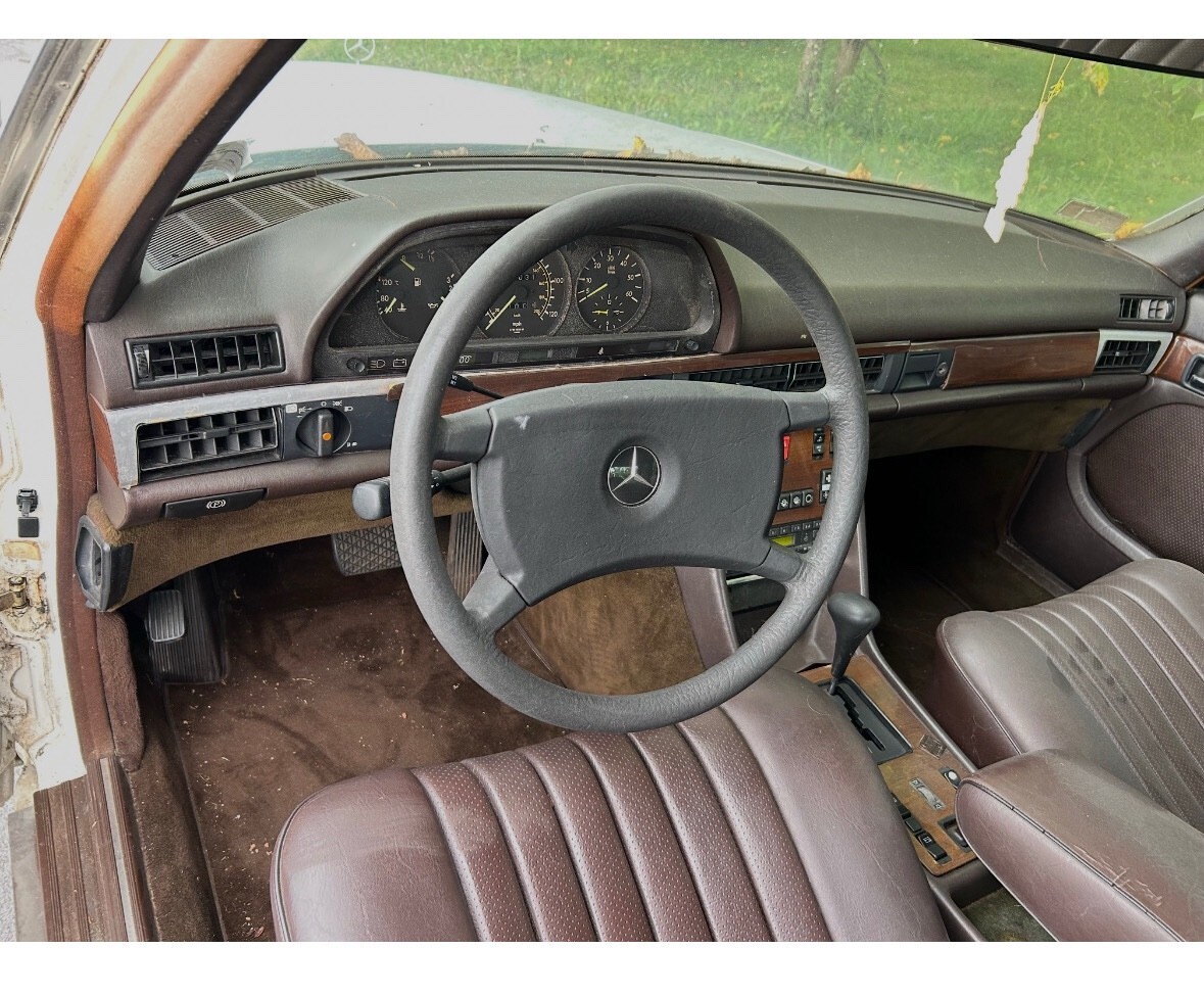 1984 Mercedes-Benz 300-Series SD - photo 10