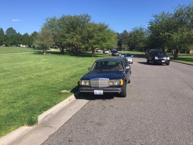 1984 Mercedes-Benz 300-Series - photo 2