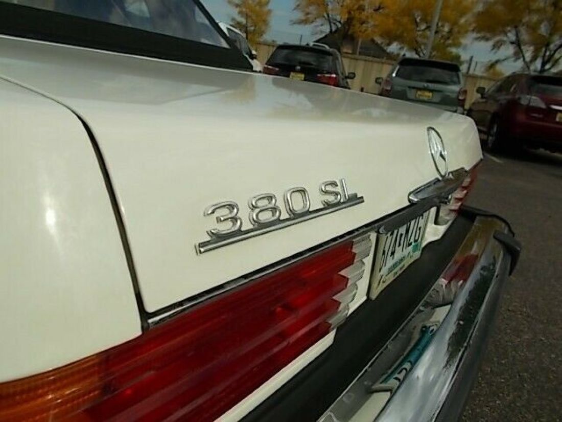 1984 Mercedes-Benz 300-Series 380 SL - photo 3