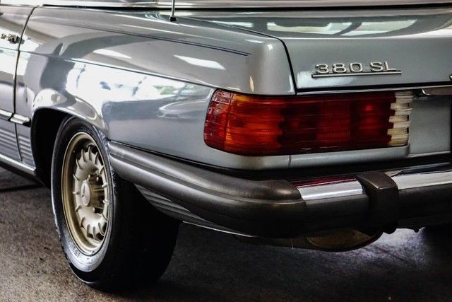 1984 Mercedes-Benz 300-Series 380SL - photo 11