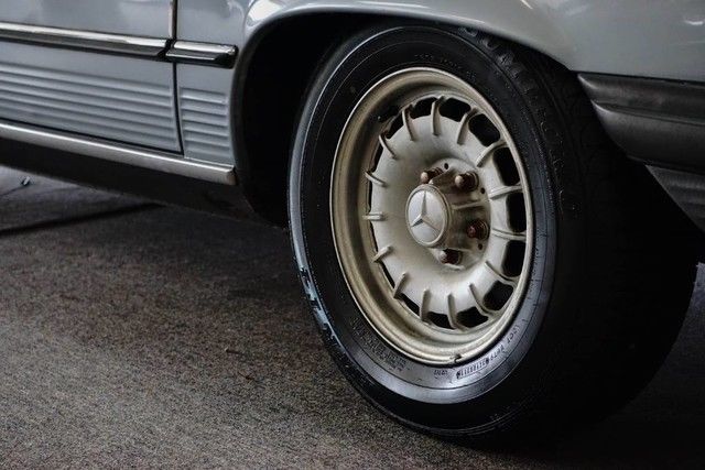1984 Mercedes-Benz 300-Series 380SL - photo 8