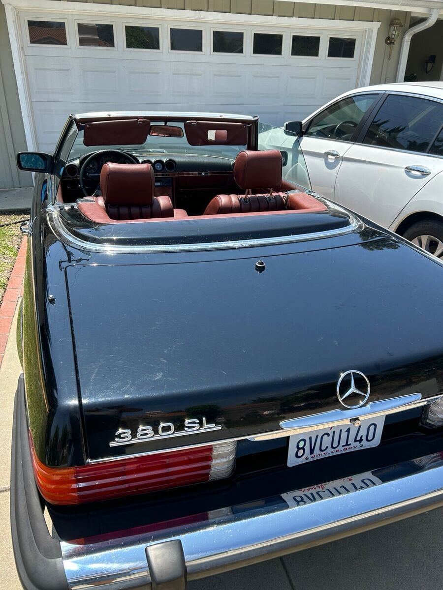 1984 Mercedes-Benz 380 SL - photo 2
