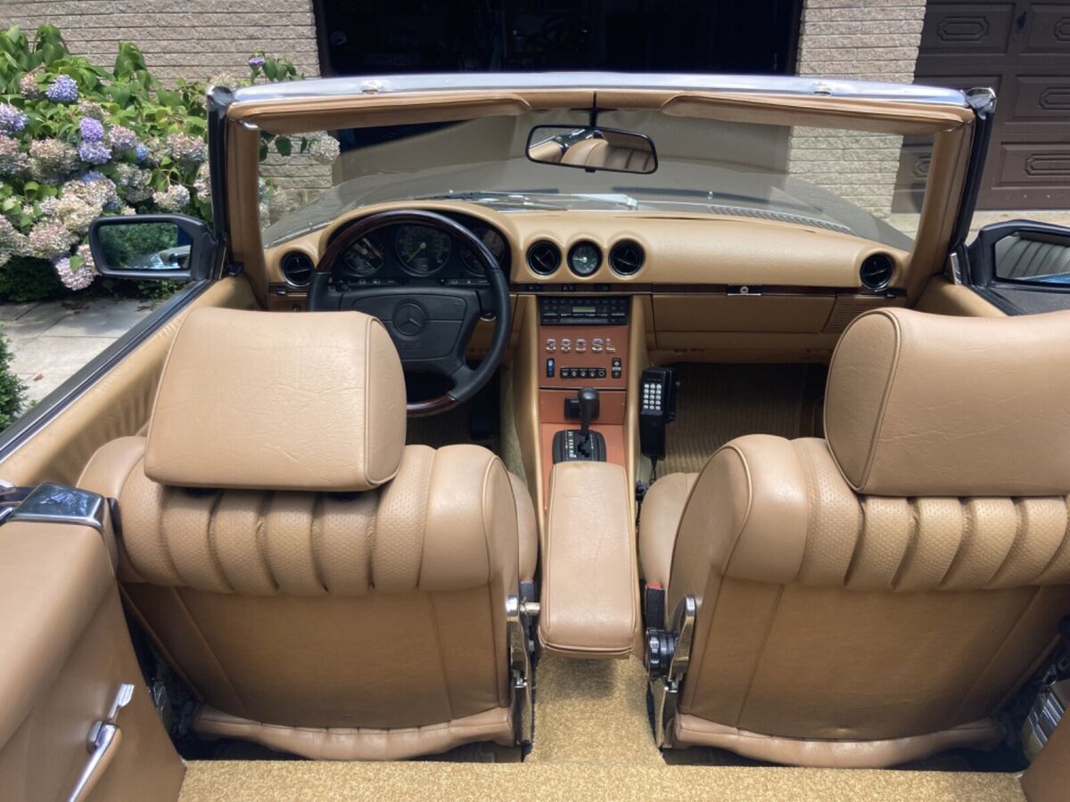 1984 Mercedes-Benz SL-Class Convertible - photo 10