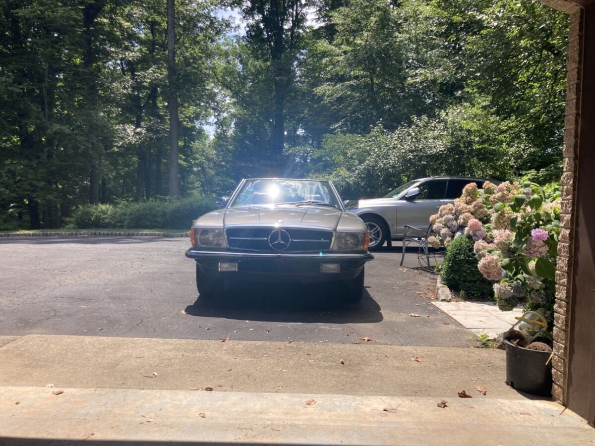 1984 Mercedes-Benz SL-Class Convertible - photo 4